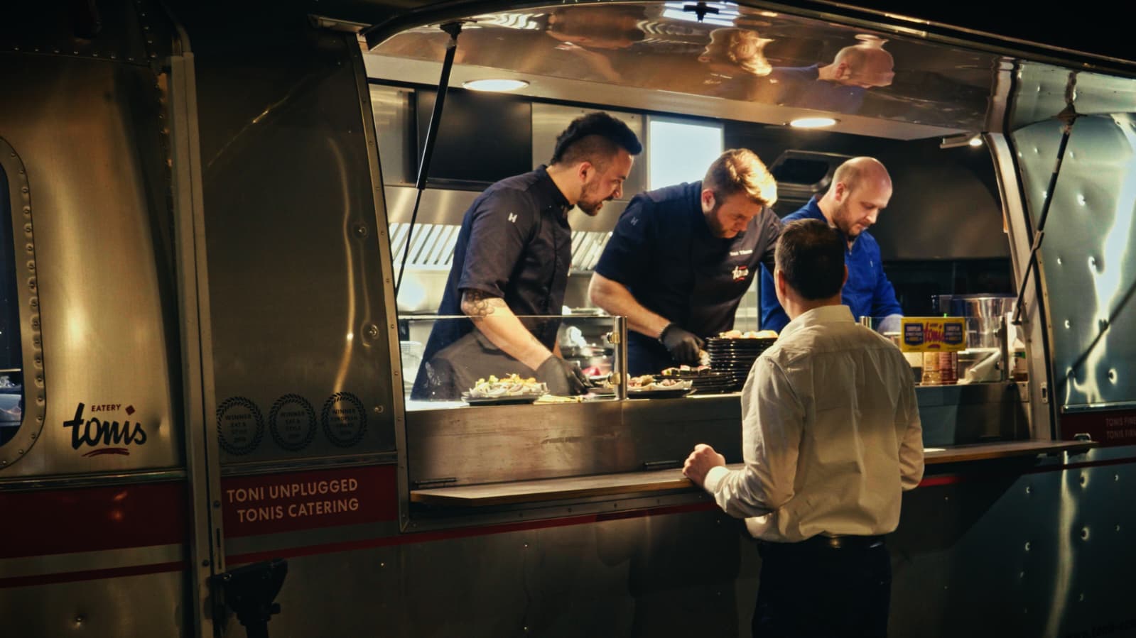 Außenansicht von Toni’s Eatery als Streetfood-Konzept für Firmenveranstaltungen
