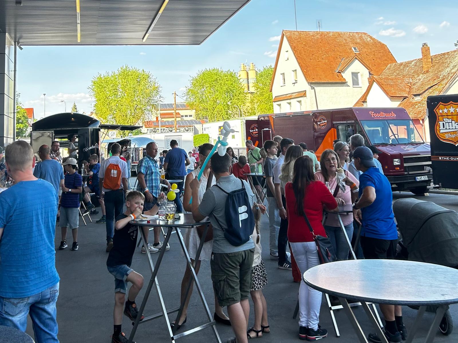 Bild von einem Foodtruck Festival